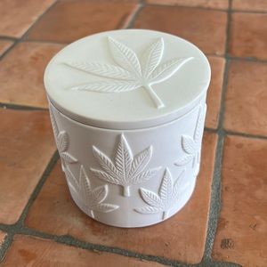 Jonathan Adler hashish ceramic candle container trinket box w/ lid EMPTY